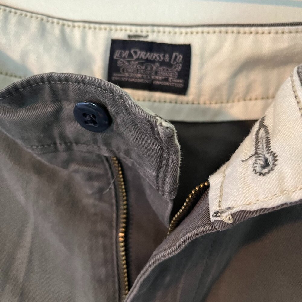 Levi's Chinos - Grey